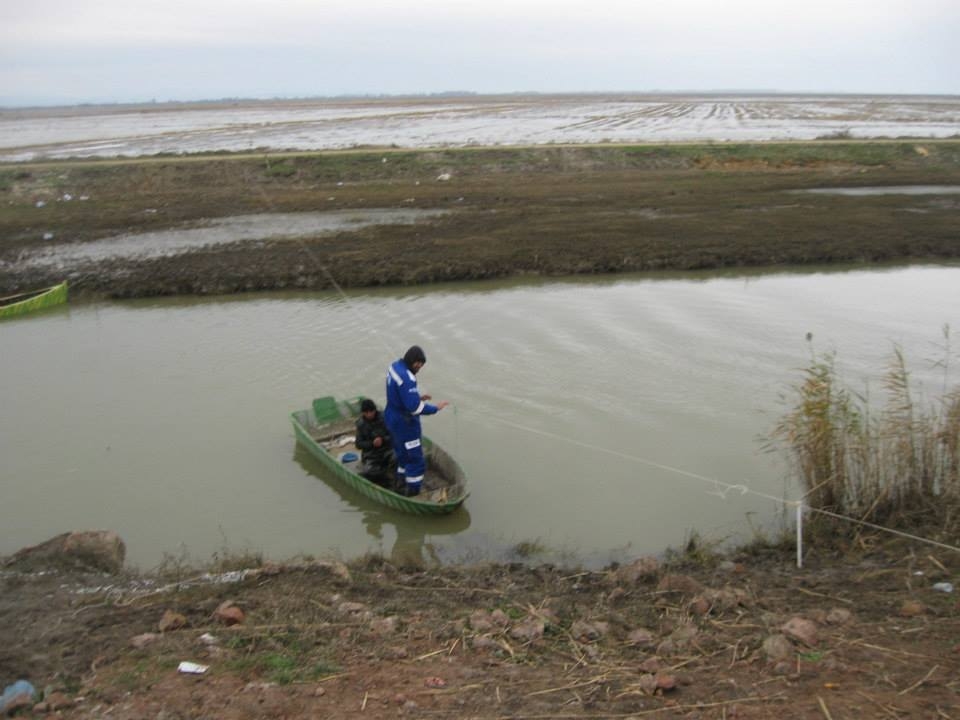 gala-golu\nu-koruma-kacak-av-ile-mucadele-ve-gumeler-yakildi