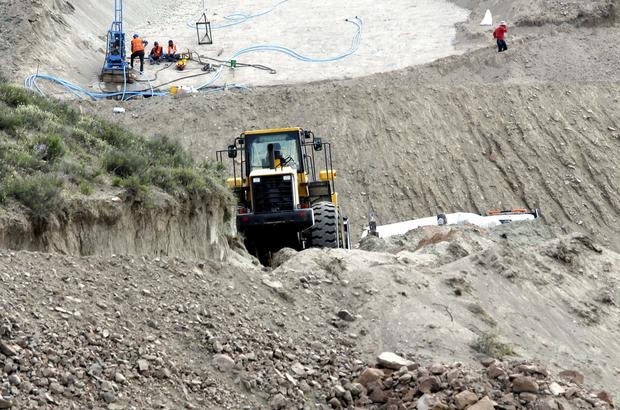 kuslar-urkmesin-diye-tunel-insa-edilecek