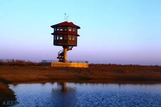 kacak-binalardan-kus-gozlem-evi