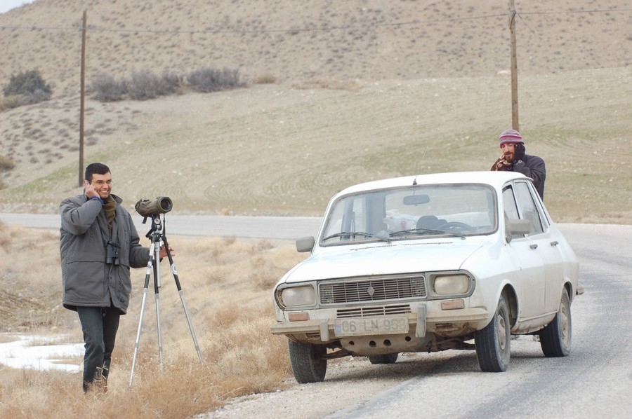 ankaraya-da-bomba-dustu-!!